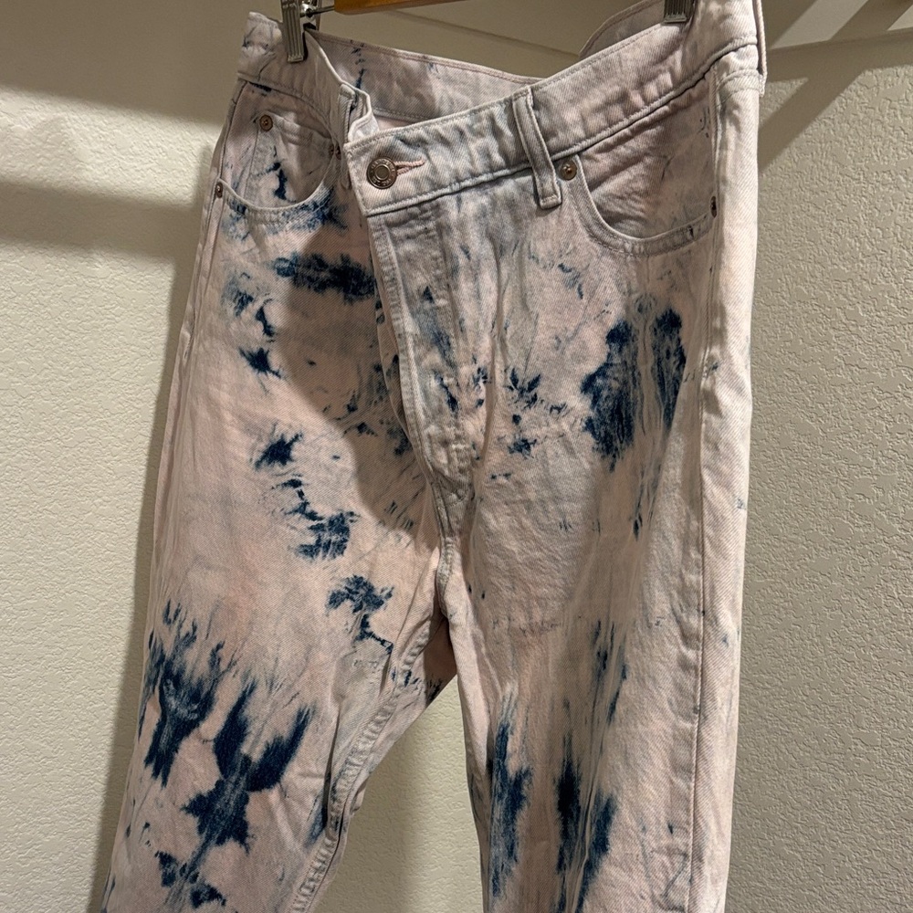 GAP Women's Boyfriend Jeans - Tie-Dye Blue and Cream